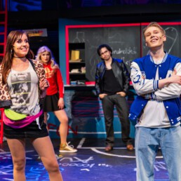 Die Klasse 10b mit Danger, Charlie und Chantal unter der Leitung von Zeki Müller