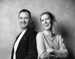 Schwarz-wei&szlig; Portrait von Isabelle & Dario