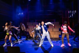 Die Klasse 10b w&auml;hrend einer Tanzeinlage des Musicals